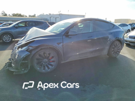 Tesla Model Y 2022 - Image 1 of 13
