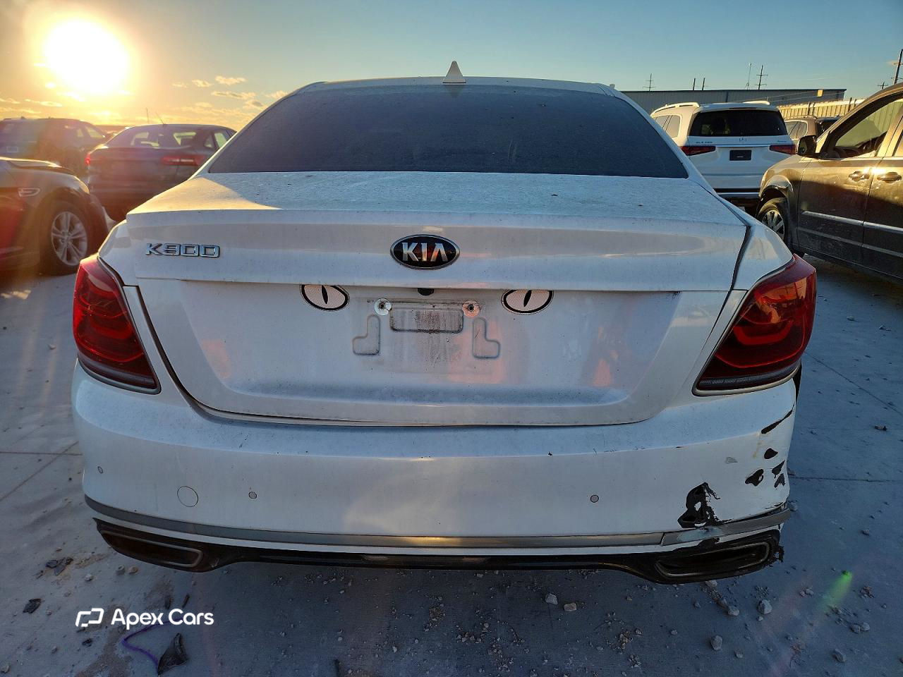 Kia K900 2019