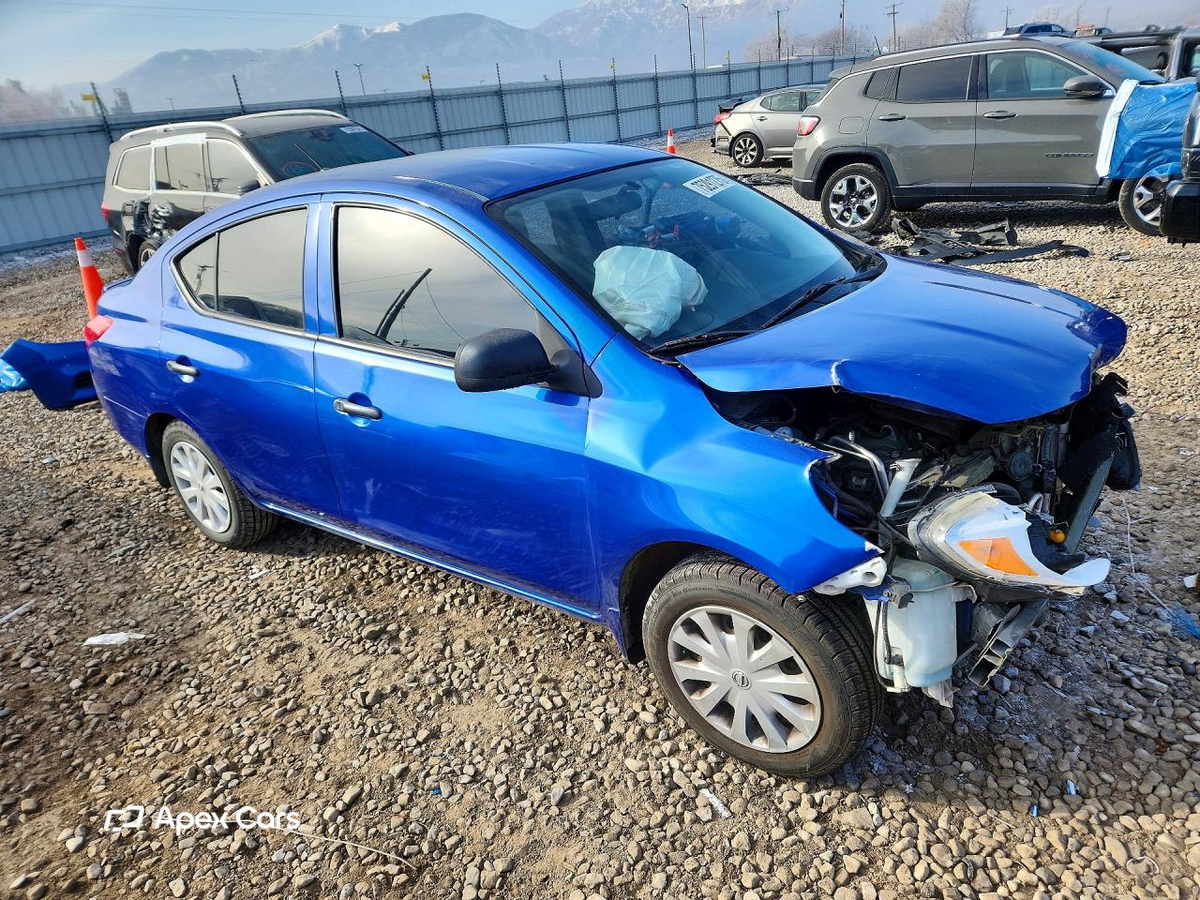 Nissan Versa 2012