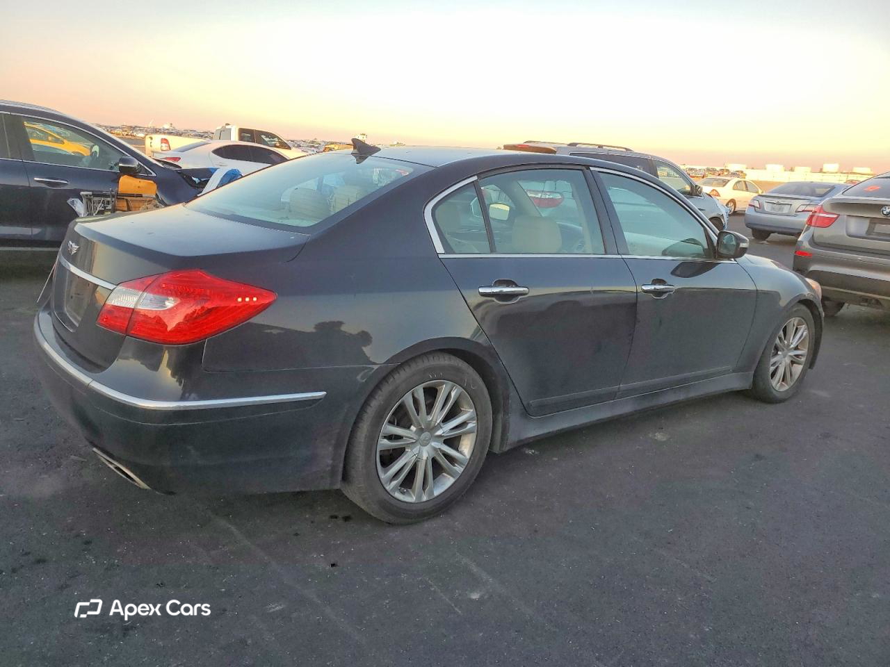 Hyundai Genesis 2014