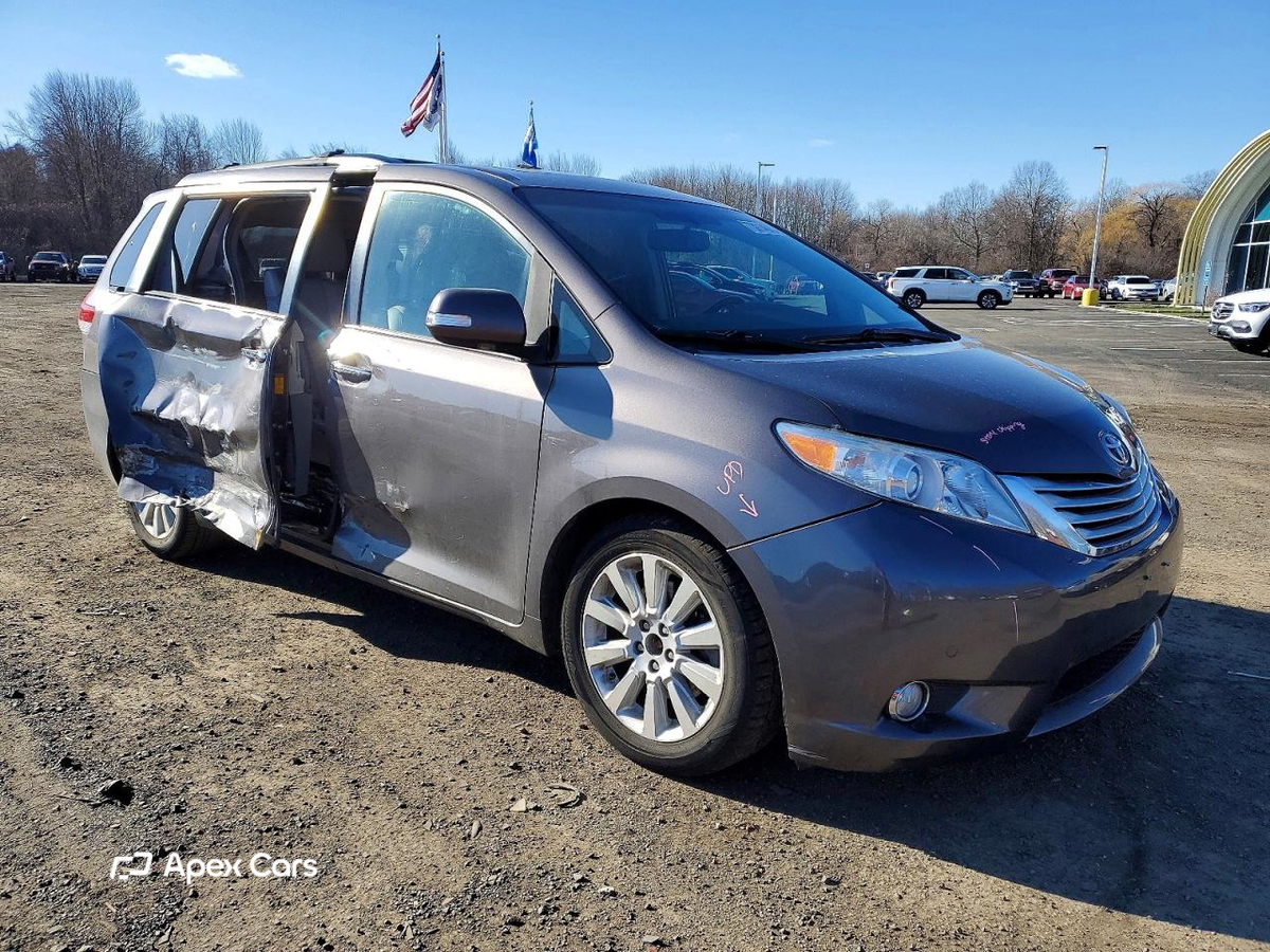 Toyota Sienna 2013