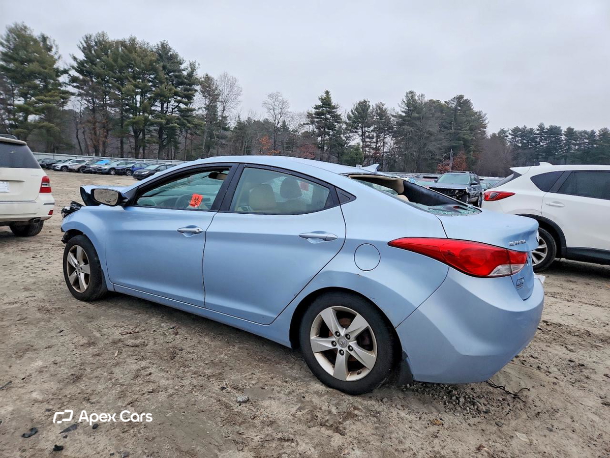 Hyundai Elantra 2013
