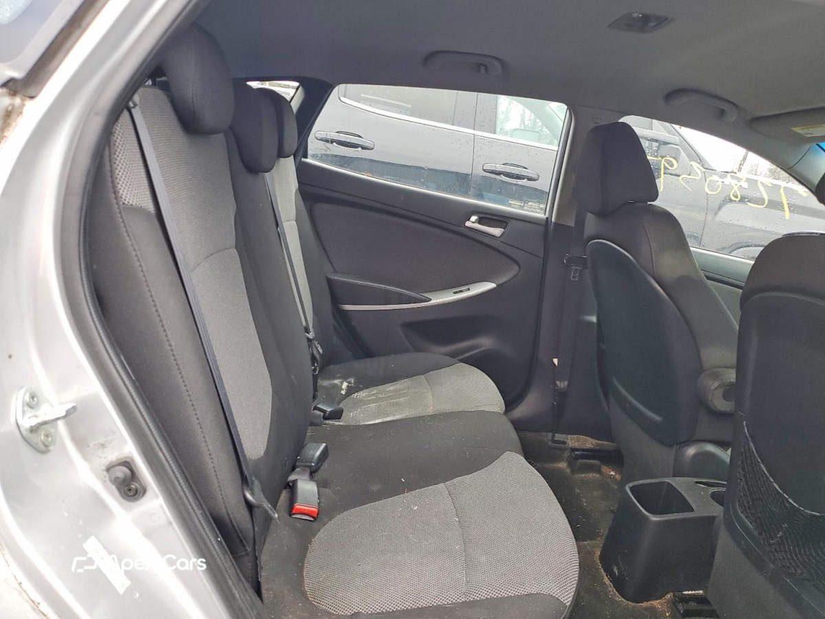 Hyundai Accent 2013