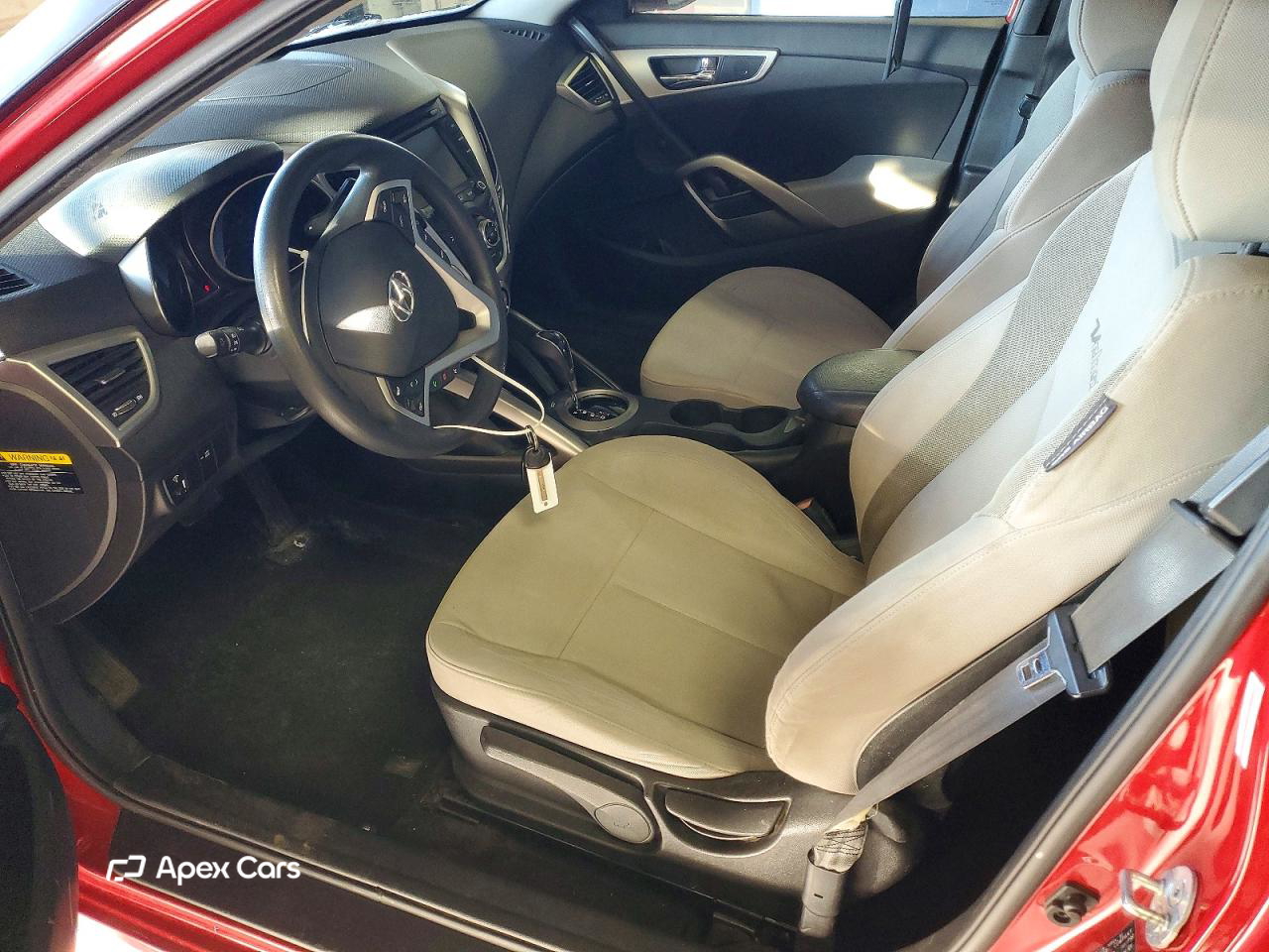 Hyundai Veloster 2013