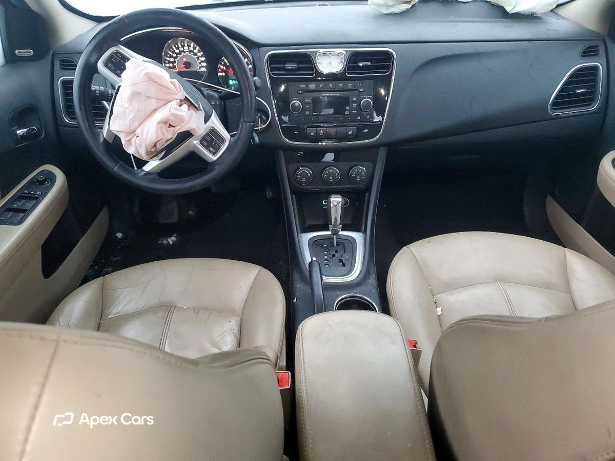 Chrysler 200 2014