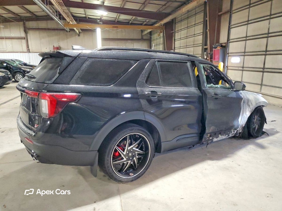 Ford Explorer 2025