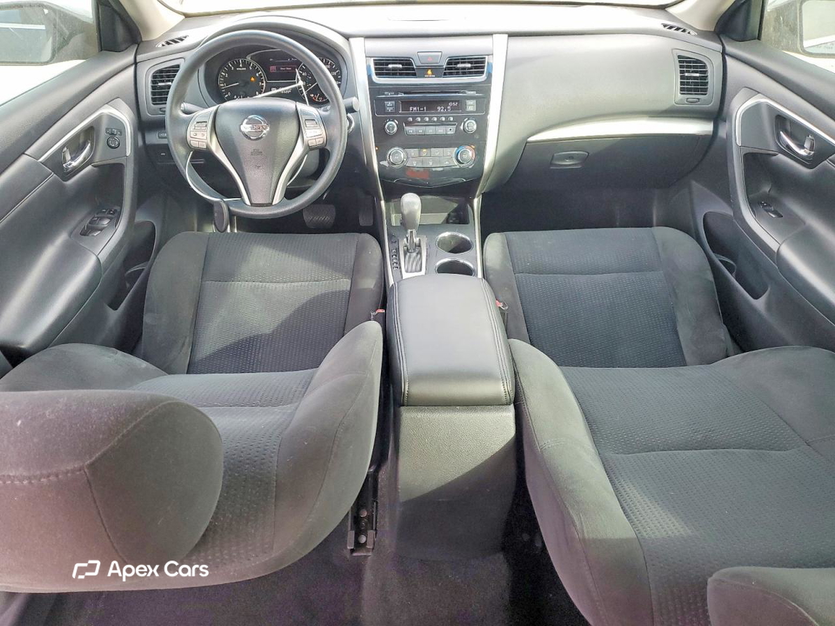 Nissan Altima 2015