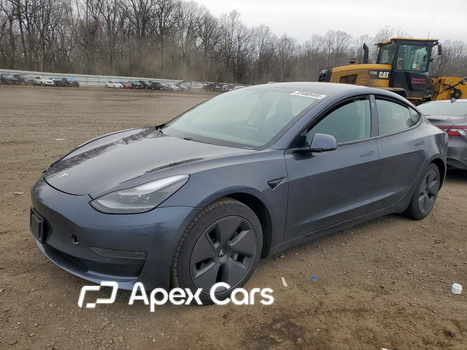 Tesla Model 3 2021 - Image 1 of 12