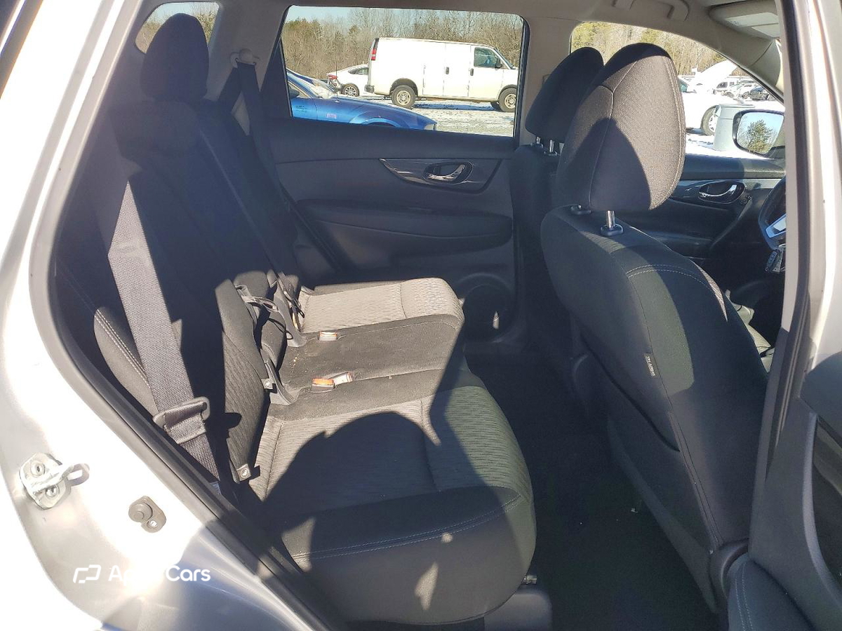 Nissan Rogue 2018