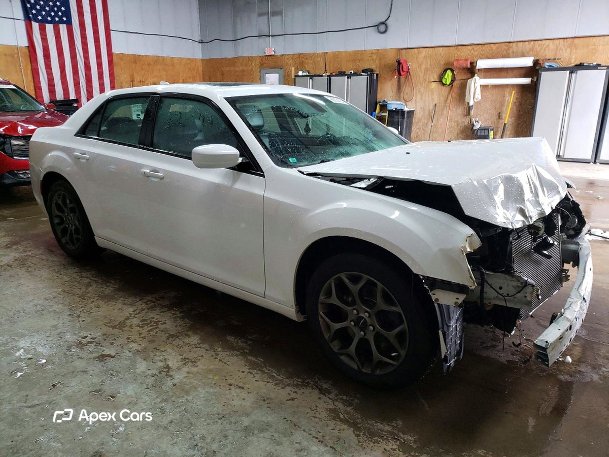 Chrysler 300 2016