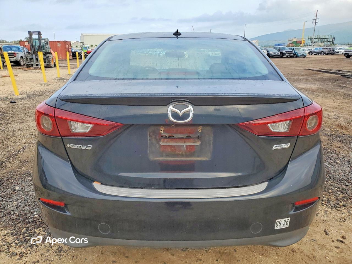 Mazda 3 2015
