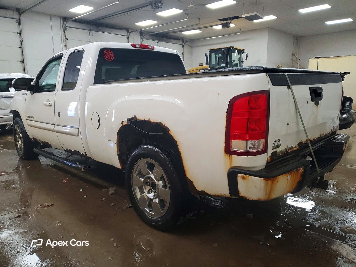 GMC Sierra 2011