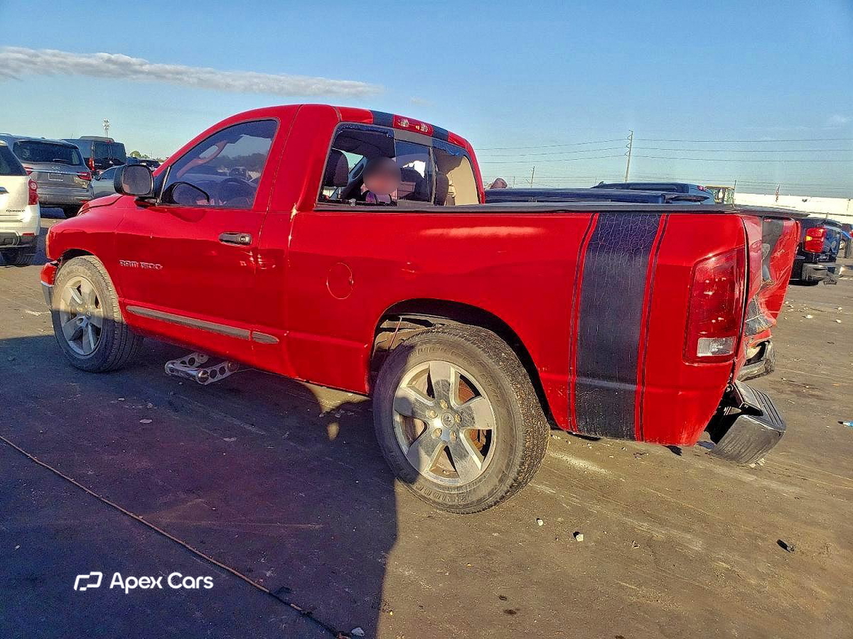 Dodge RAM 2005