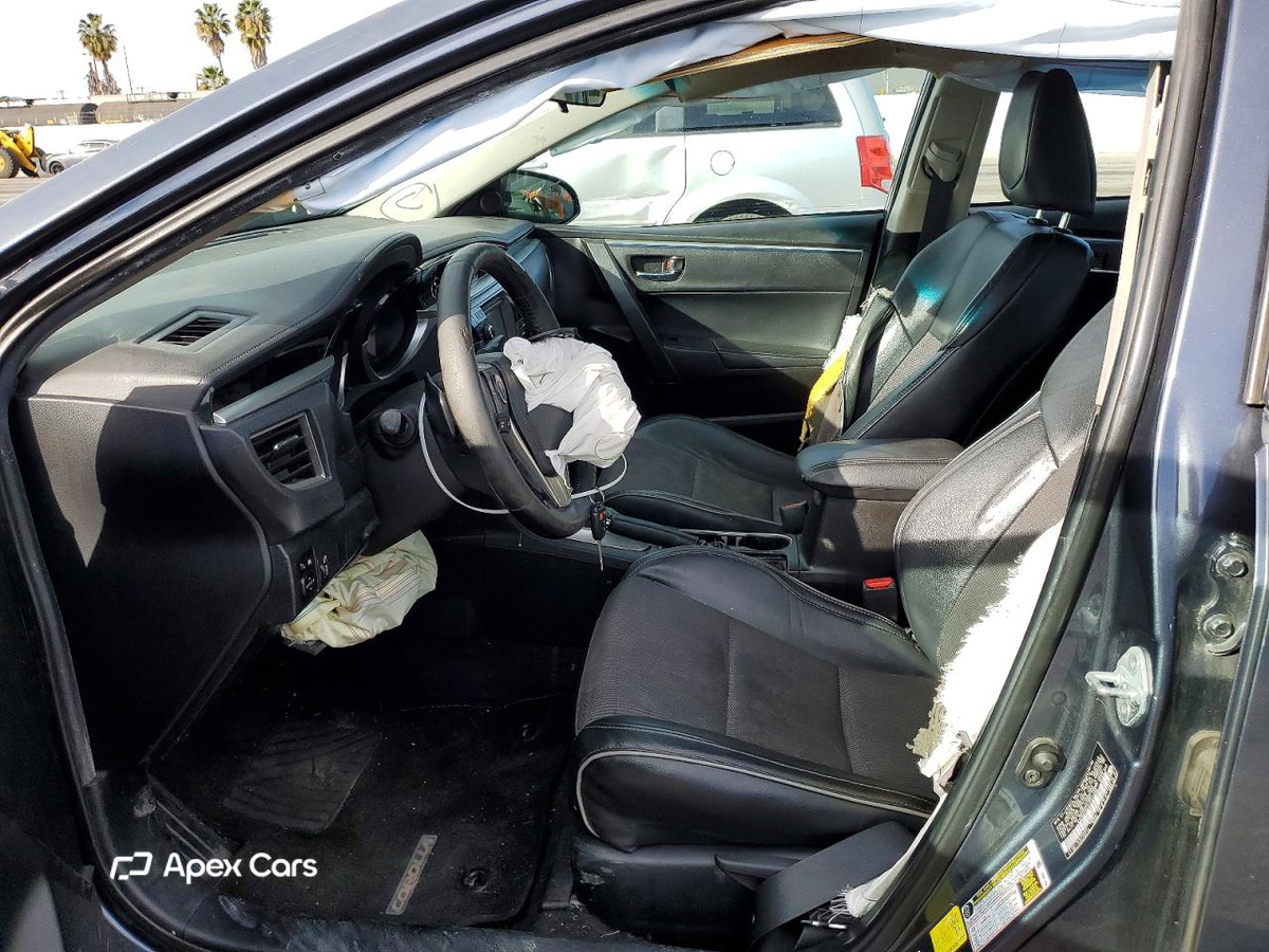 Toyota Corolla 2015