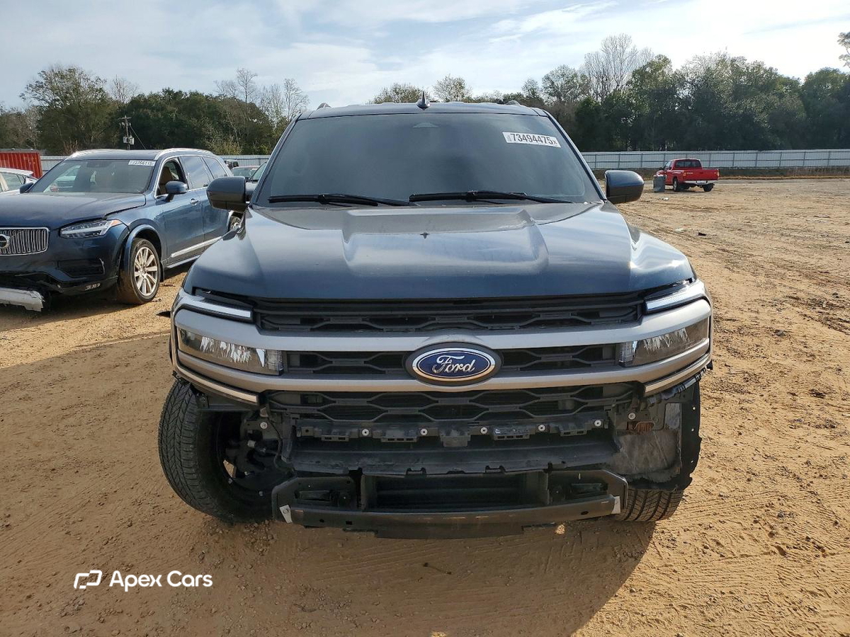 Ford Expedition 2022