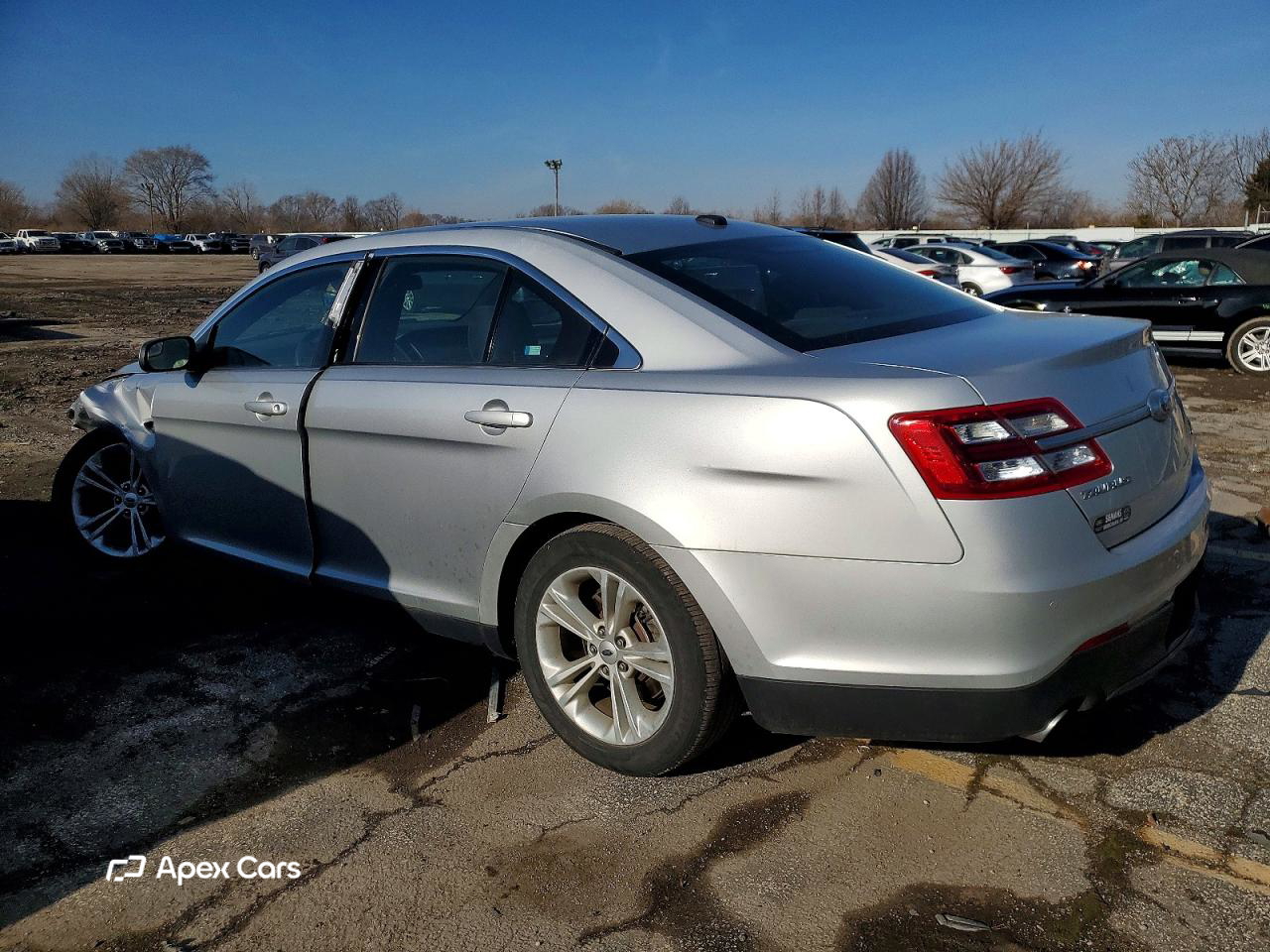 Ford Taurus 2018
