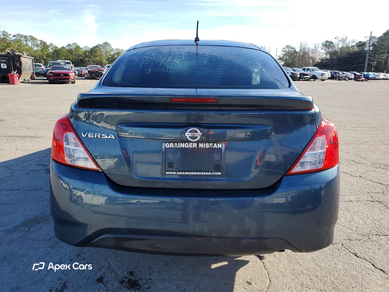 Nissan Versa 2017