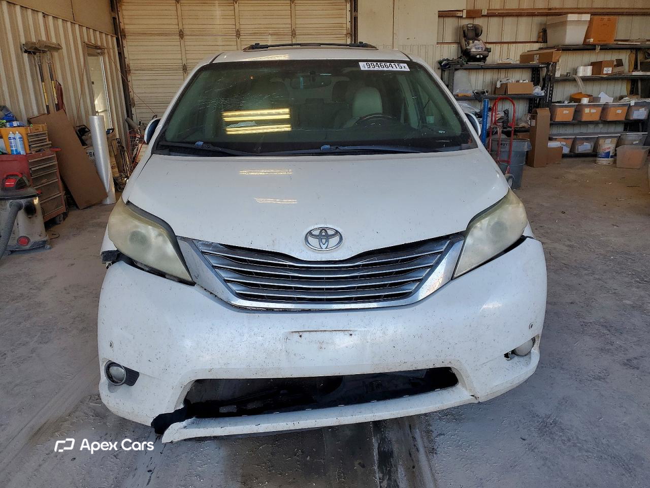 Toyota Sienna 2012