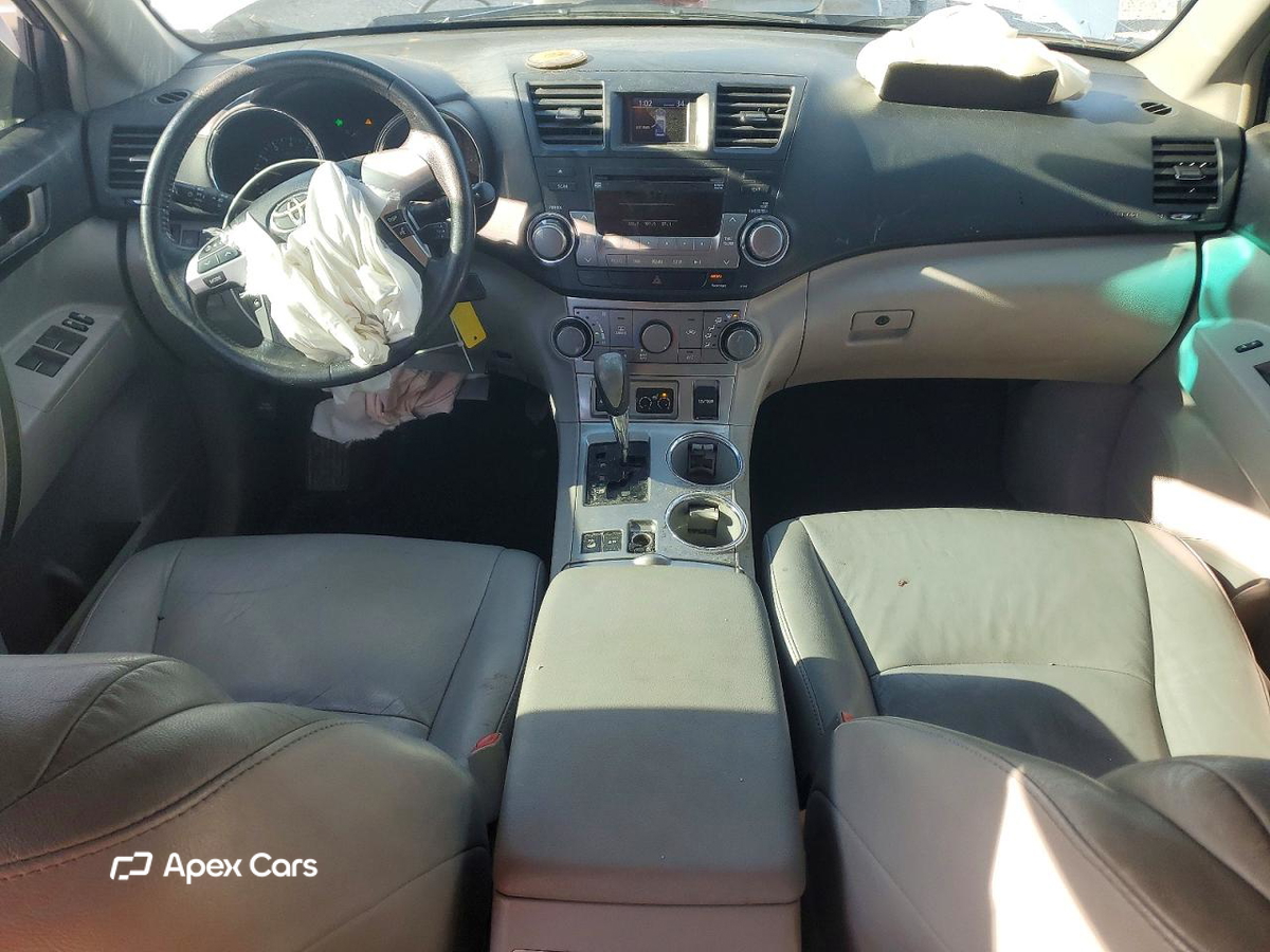 Toyota Highlander 2011
