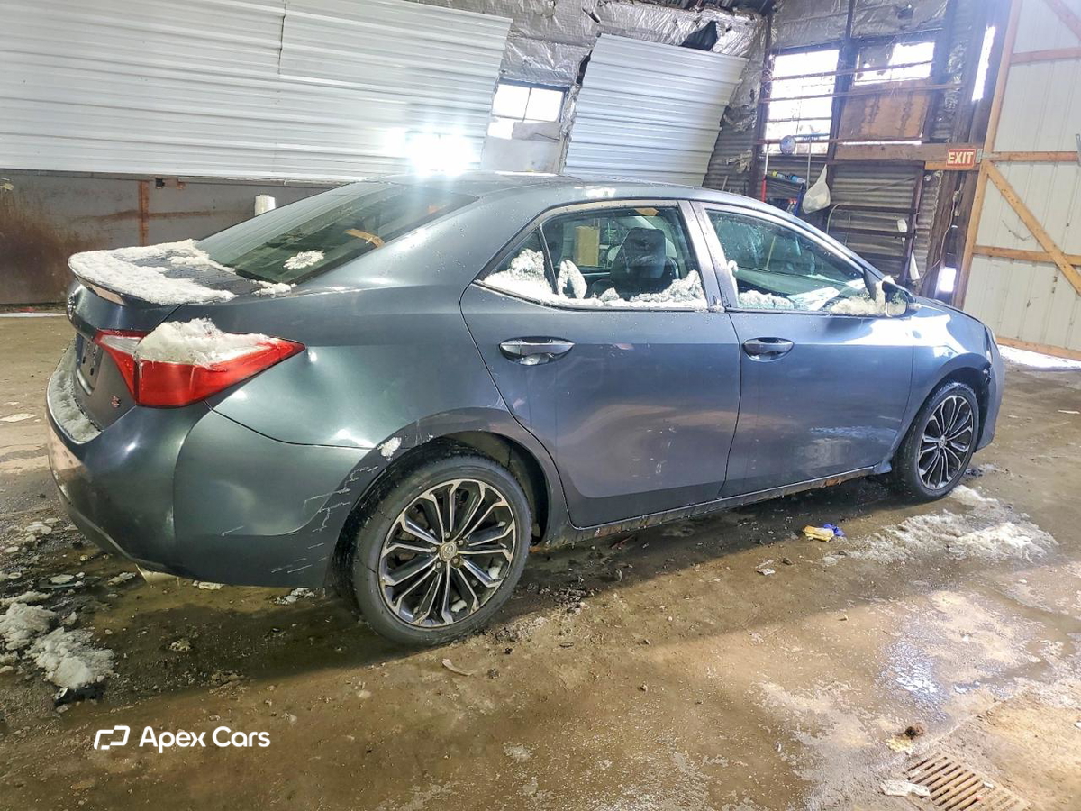 Toyota Corolla 2015