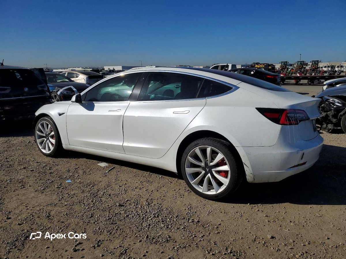 Tesla Model 3 2017