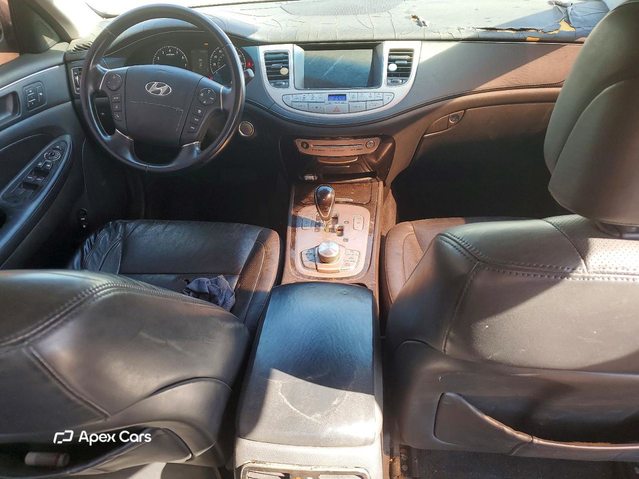 Hyundai Genesis 2012