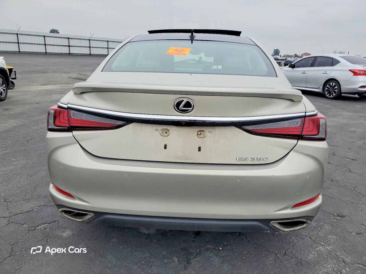 Lexus ES 2021