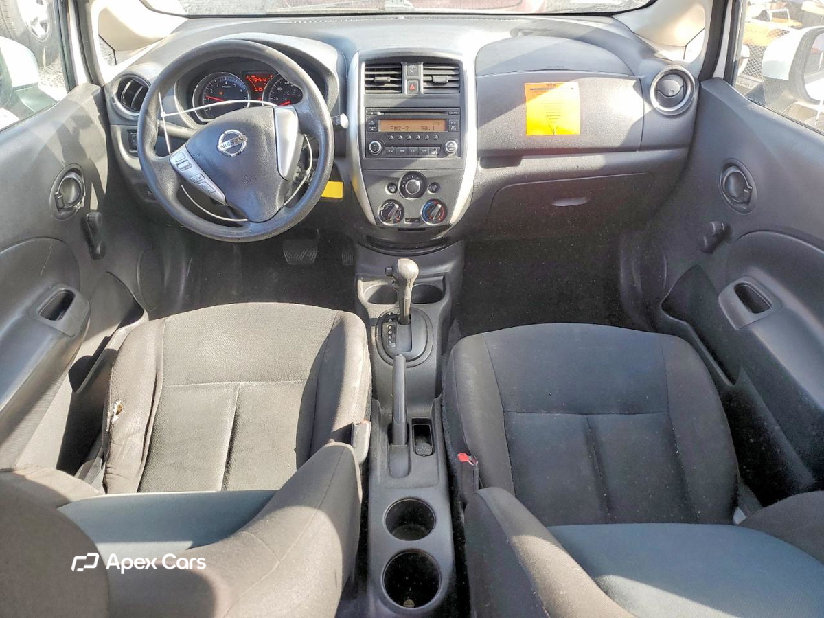 Nissan Versa 2016