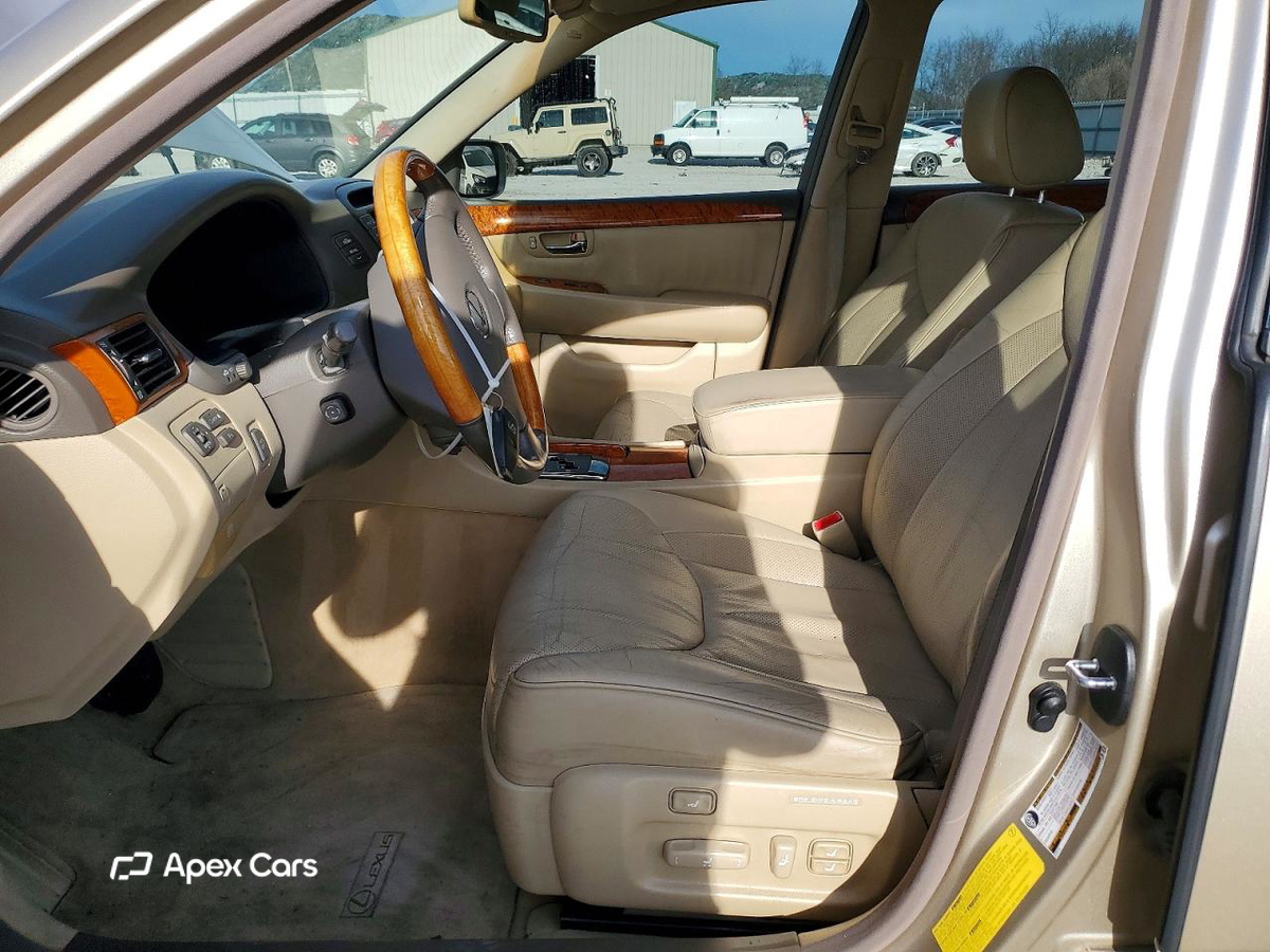 Lexus LS 2005