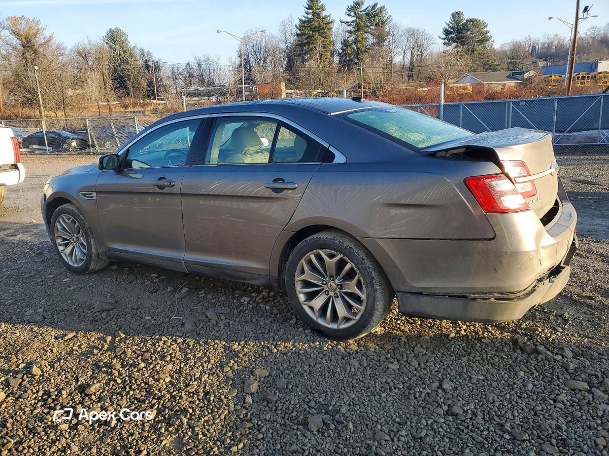 Ford Taurus 2013