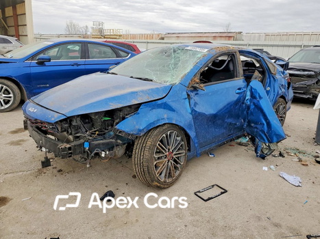 Kia Forte 2023 - Image 1 of 14