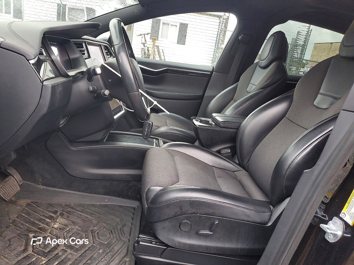 Tesla Model X 2017