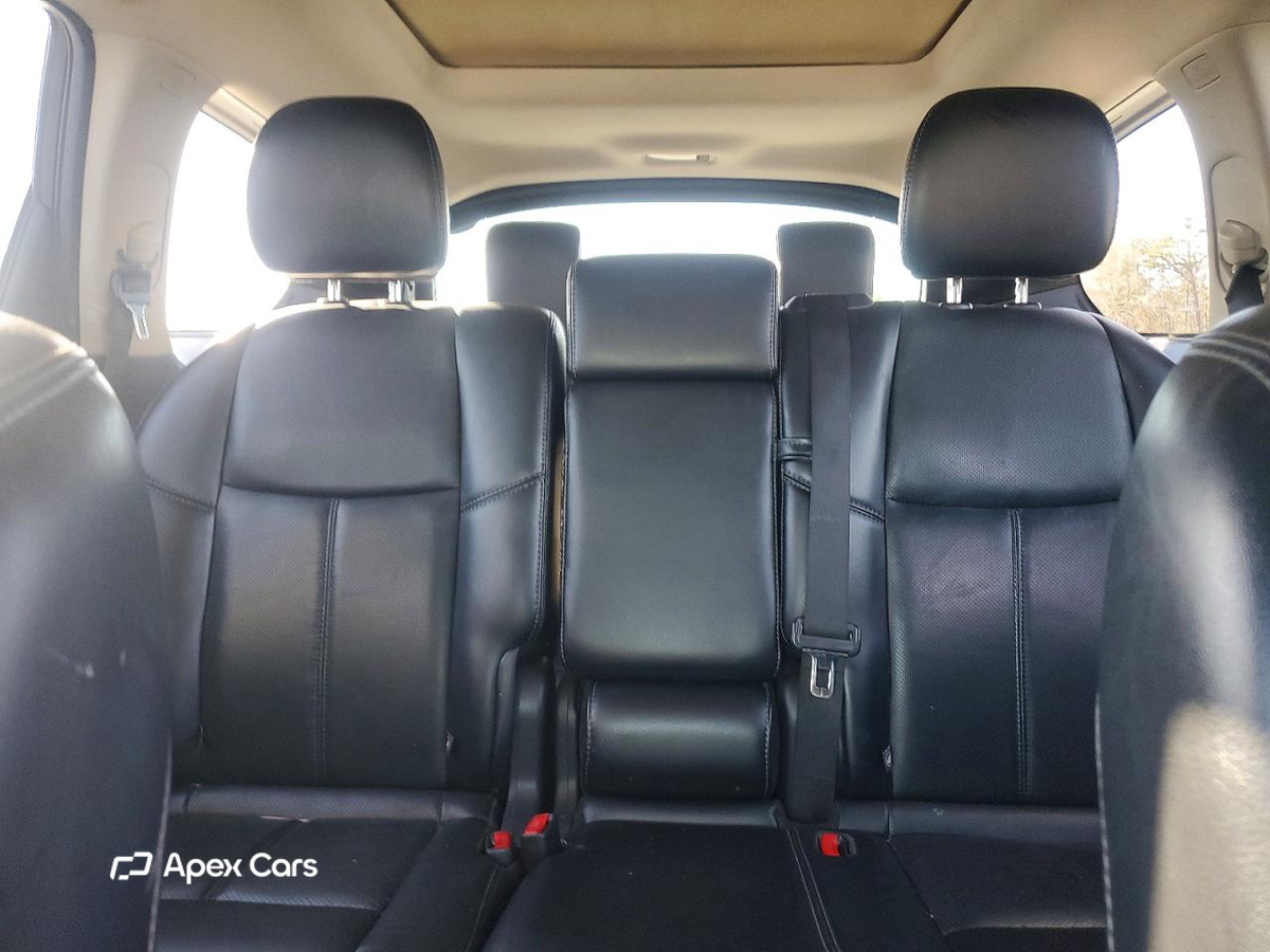 Nissan Pathfinder 2014