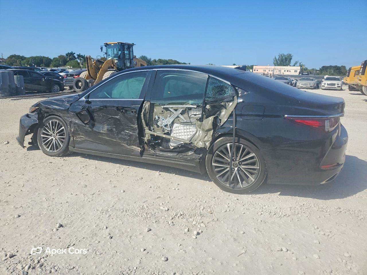 Lexus ES 2024
