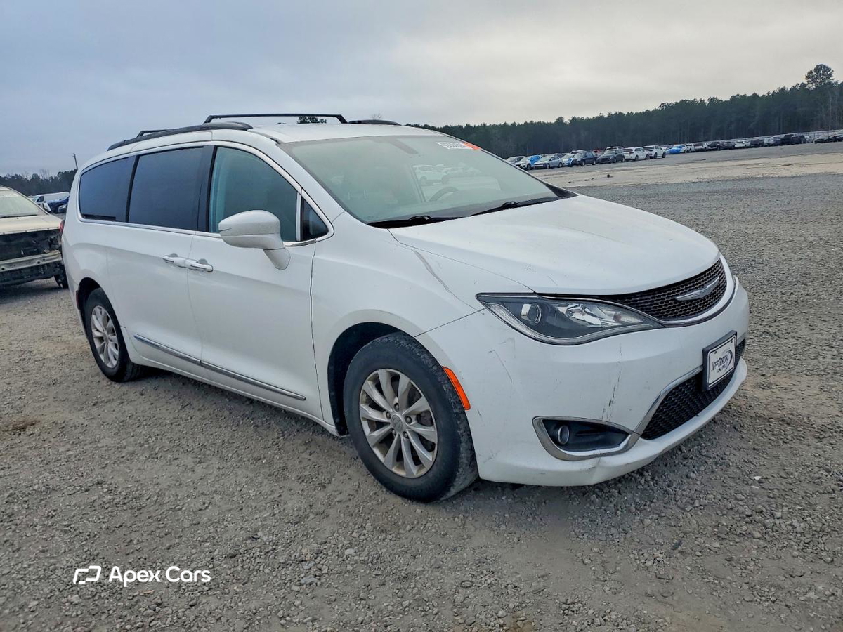 Chrysler Pacifica 2017