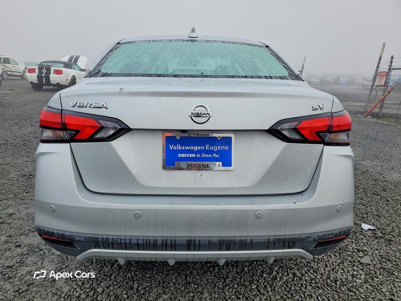 Nissan Versa 2021