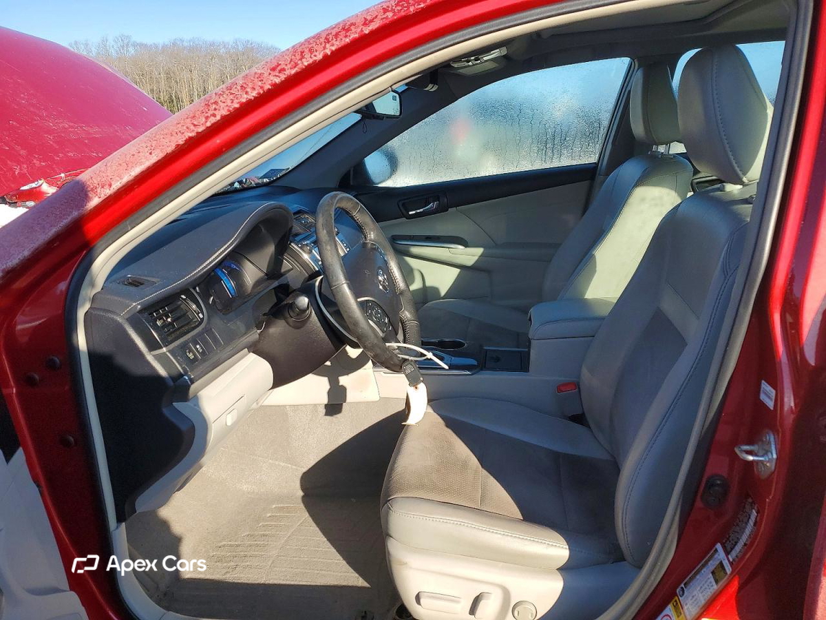 Toyota Camry 2014