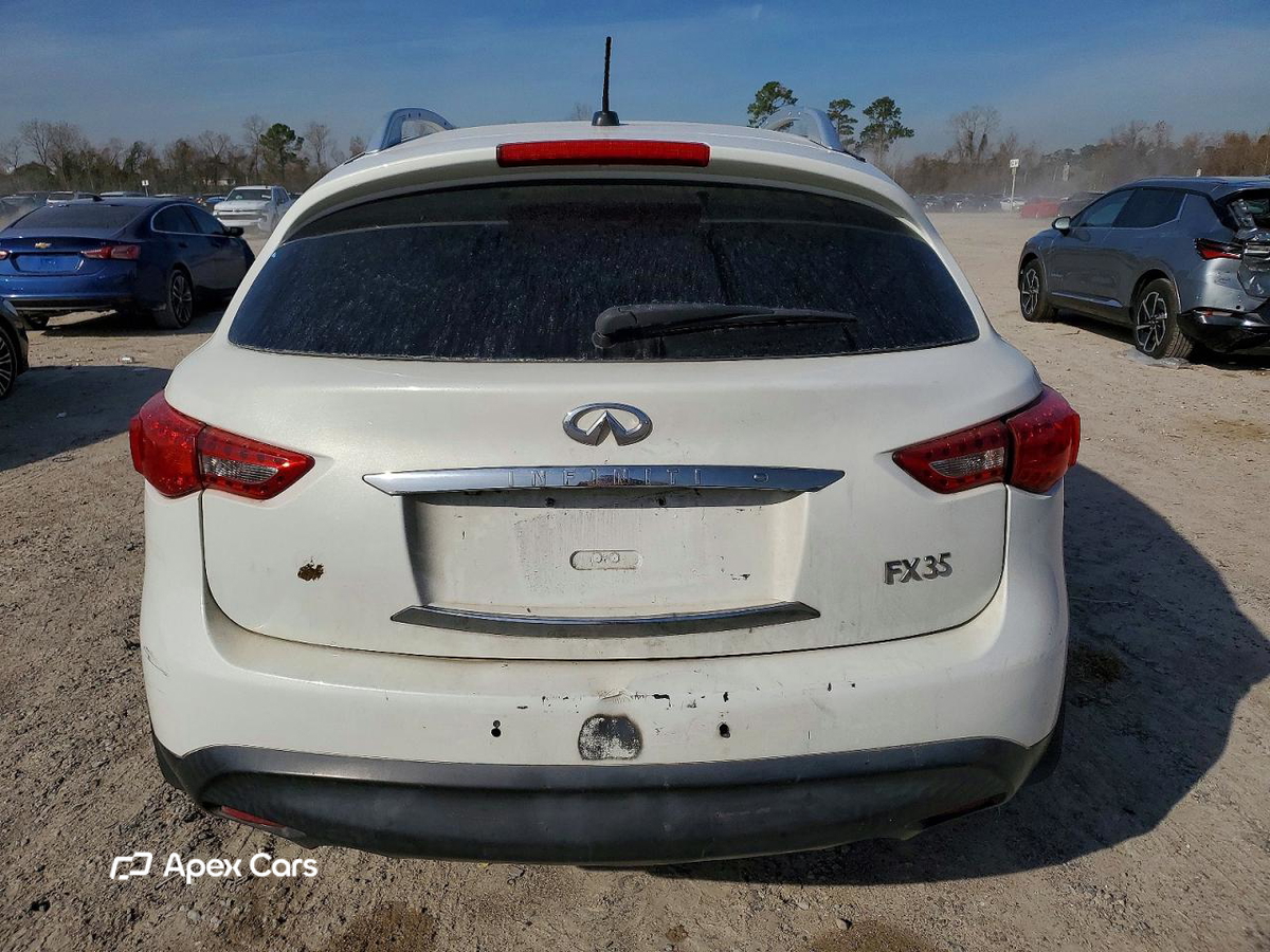 Infiniti FX 2010