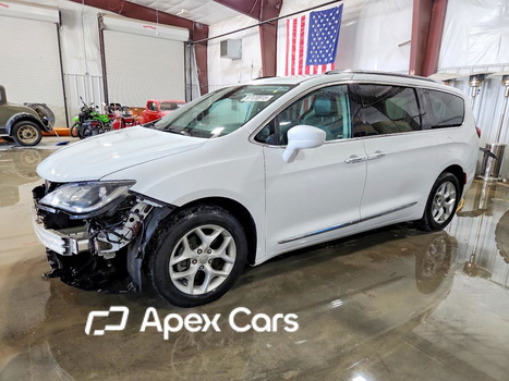 Chrysler Pacifica 2017 - Zdjęcie 1 z 15