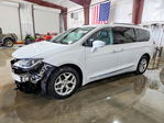 Chrysler Pacifica 2017
