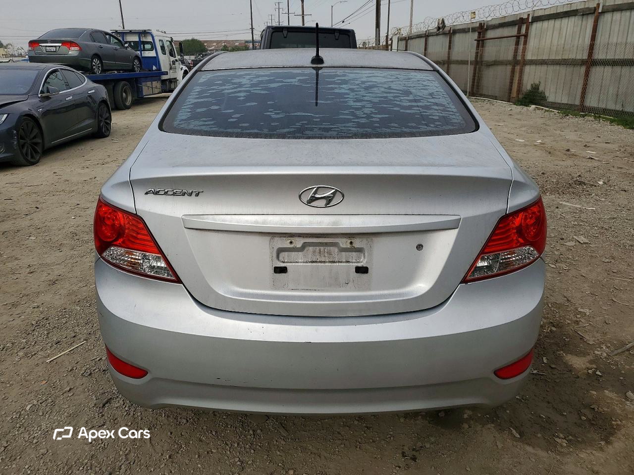 Hyundai Accent 2012