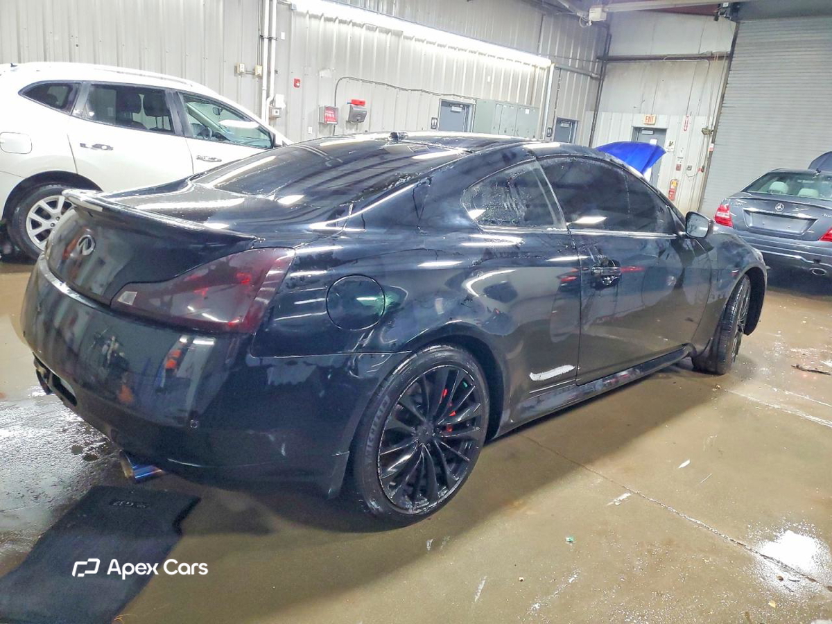 Infiniti G 2013
