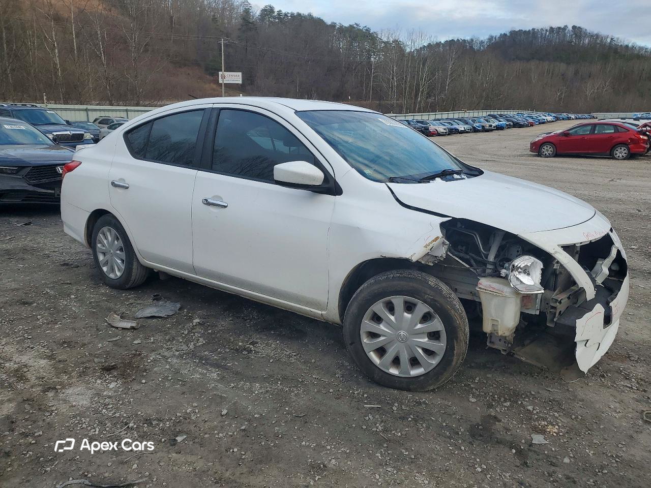 Nissan Versa 2016