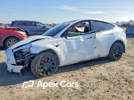 Tesla Model Y 2023 - Zdjęcie 1 z 12