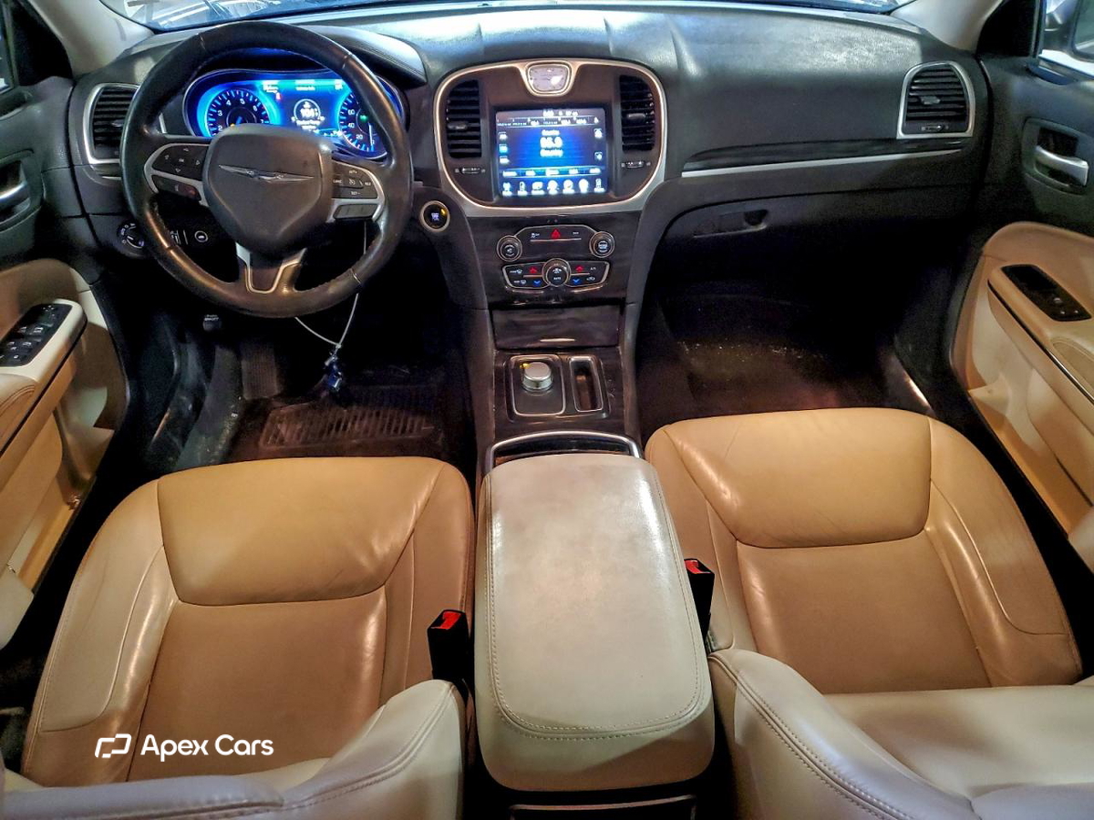 Chrysler 300 2016