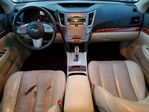 Subaru Outback 2011