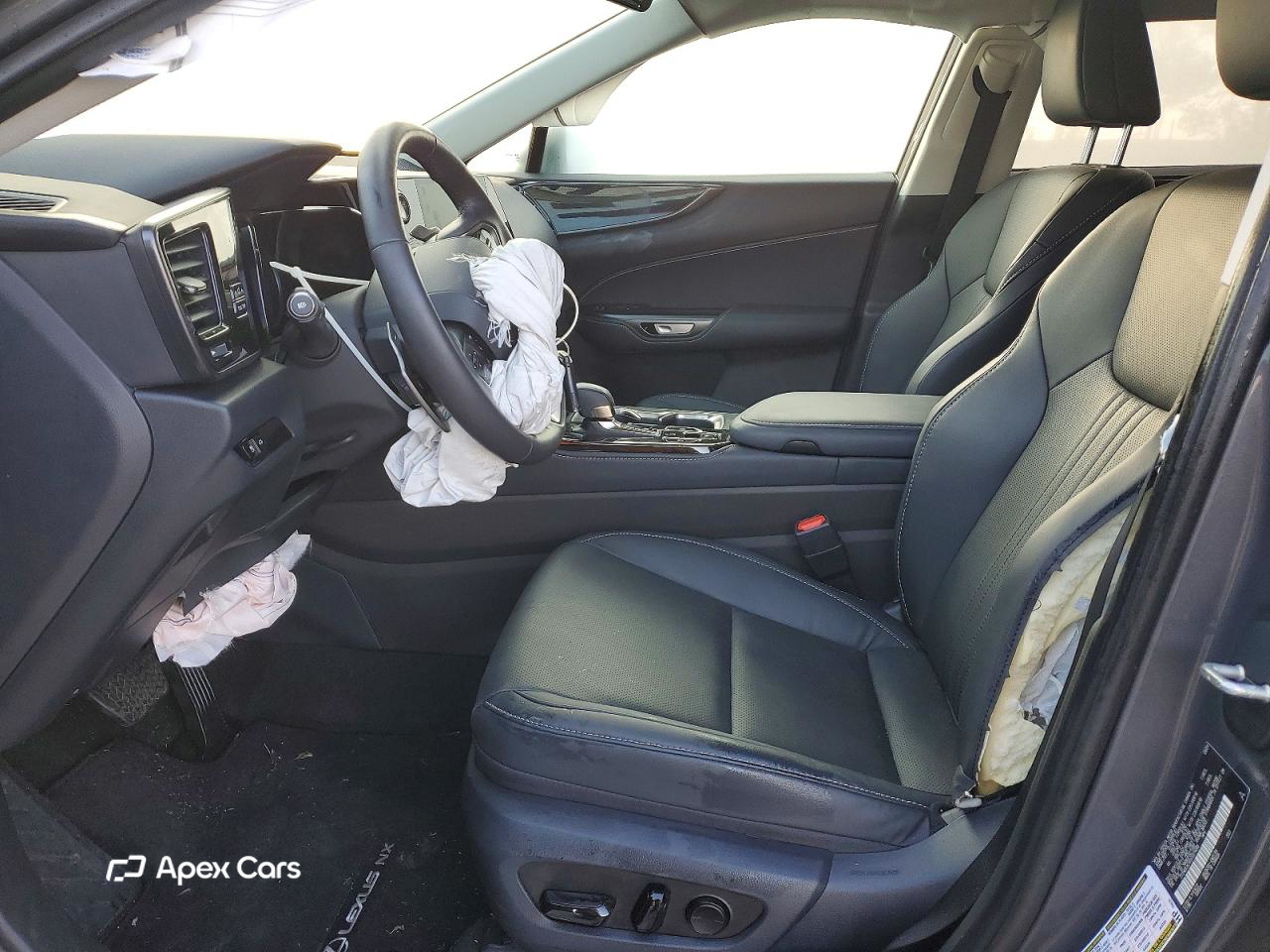 Lexus NX 2025