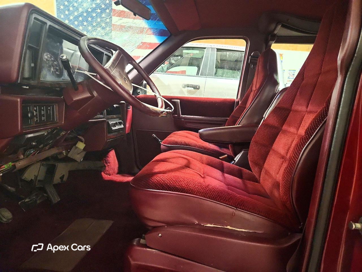 Dodge Caravan 1990