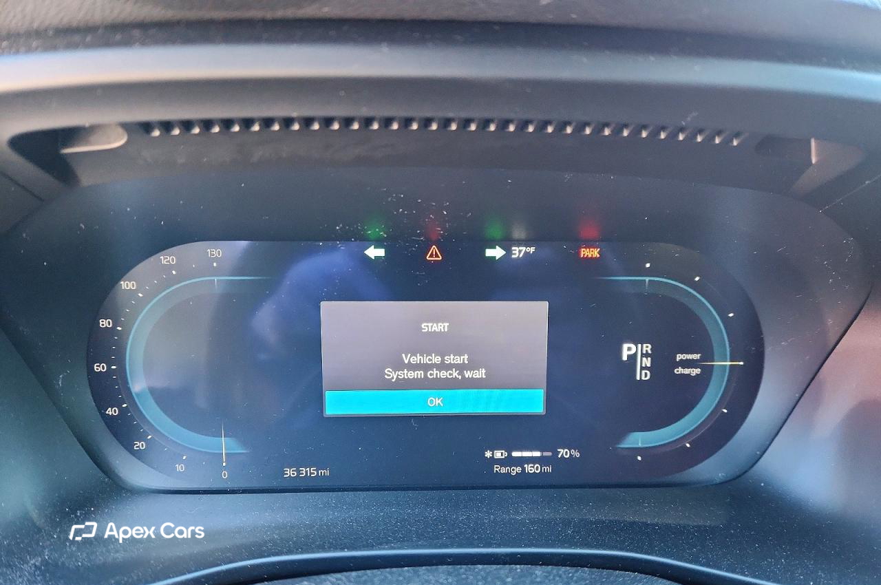 Volvo XC40 2021