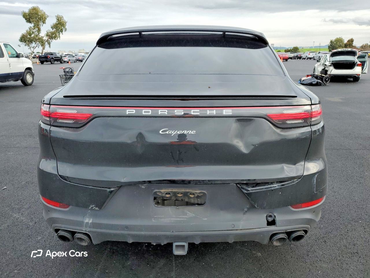 Porsche Cayenne 2021